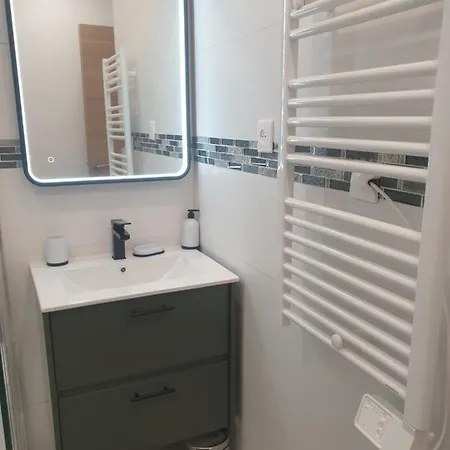 Bord De Climatise Apartment *